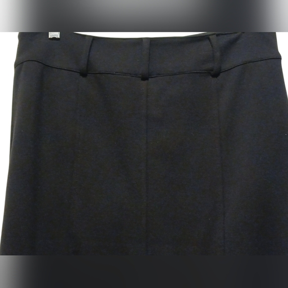 Nine West - NWOT,Black Skirt W/Belt Loops, Clasp, Zip & Button Closure, Size Med - Picture 5 of 10